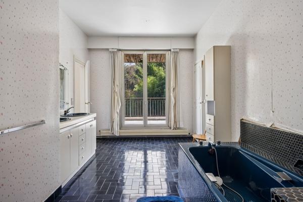 Vente Propriété de luxe Rueil-Malmaison 15 Pièces 985 m²