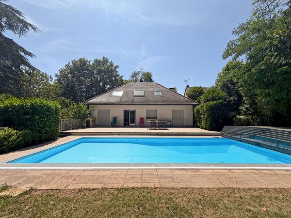 Maison Saulx Les Chartreux 5 pièce(s) 166 m2