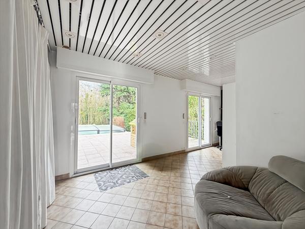 Maison Saulx Les Chartreux 5 pièce(s) 166 m2