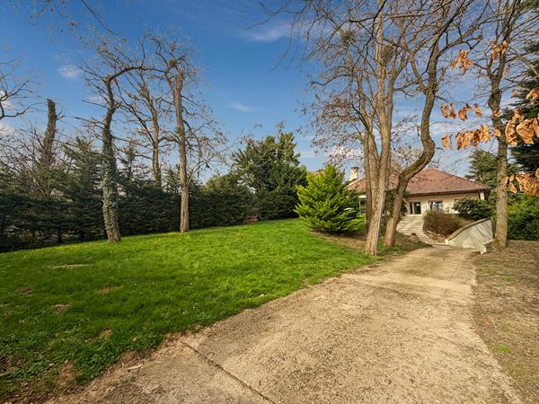 Maison Saulx Les Chartreux 5 pièce(s) 166 m2