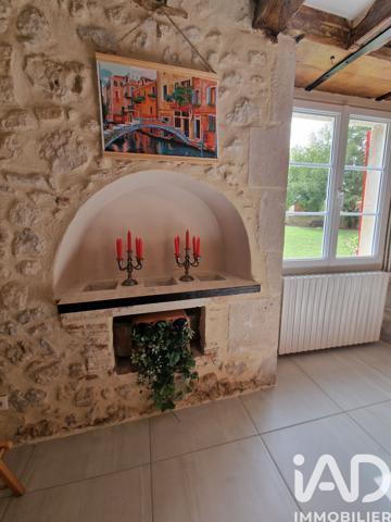 Maison à vendre 11 pièces 298 m² Lussac-les-Châteaux