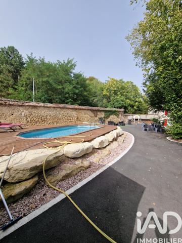 Maison à vendre 11 pièces 298 m² Lussac-les-Châteaux