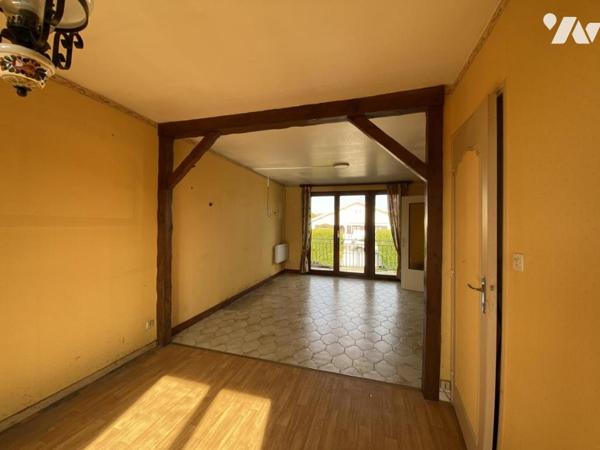 PAVILLON SUR SOUS/SOL A RENOVER