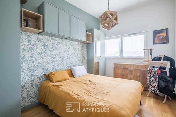 Terrasse, lumière et confort moderne aux Chartrons