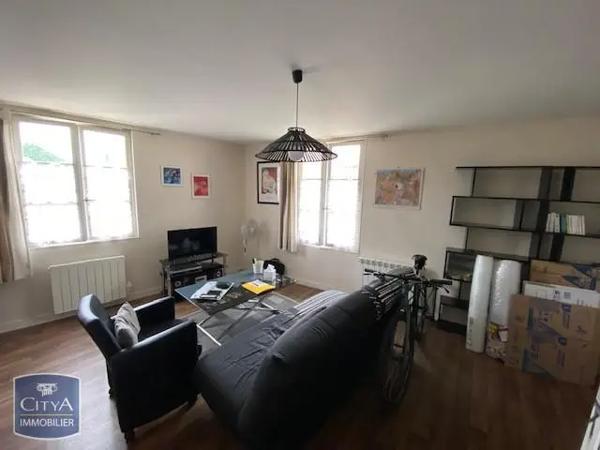 Appartement à louer 2 pièces 50m² Poitiers (86000)