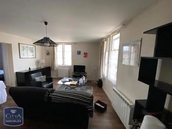 Appartement à louer 2 pièces 50m² Poitiers (86000)