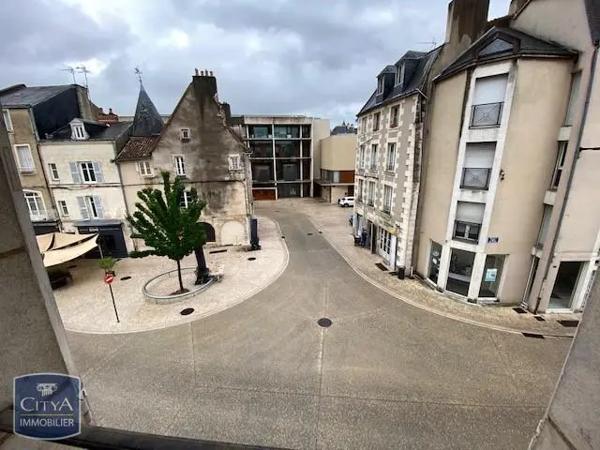 Appartement à louer 2 pièces 50m² Poitiers (86000)