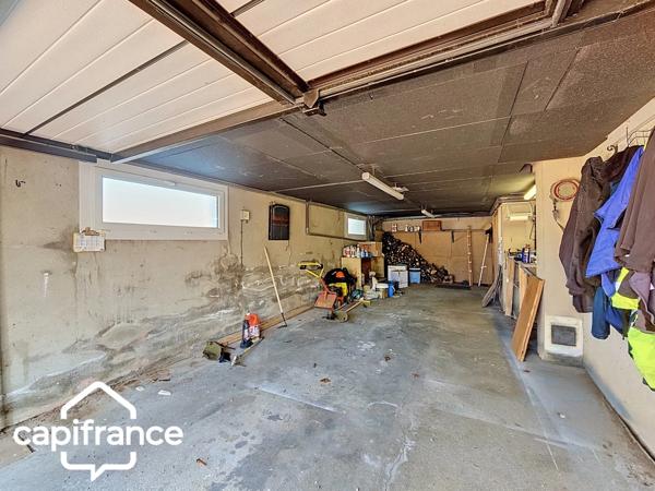 Maison sur sous-sol 121 m² – 5 chambres – terrain clos 1 305 m² – Saint-Jacques-de-Thouars, proximité immédiate de Thouars