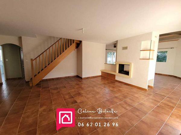 Maison Challans 7 pièces 156 m2 + garage et préau