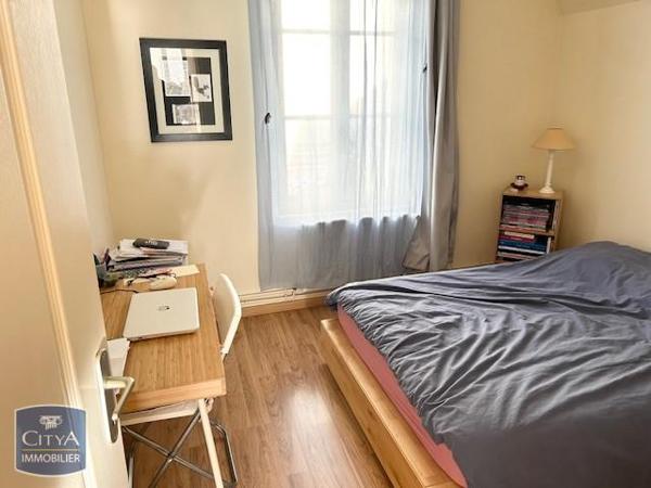 Immeuble à vendre 190m²
