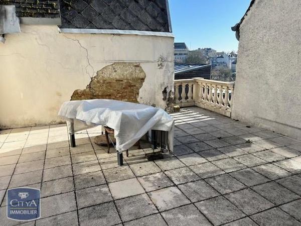 Immeuble à vendre 190m²