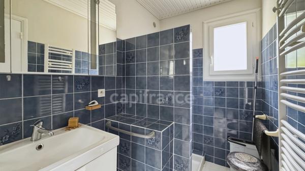 MAISON DE CHARME SUR SOUS-SOL ET T1 AVEC ACCÈS PRIVATIF
