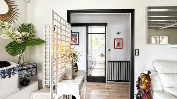 MAISON DE CHARME SUR SOUS-SOL ET T1 AVEC ACCÈS PRIVATIF
