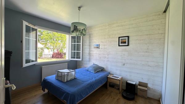 Maison contemporaine 6 pièces de 144M2 sur terrain 800M2