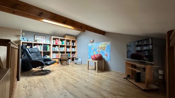 Maison contemporaine 6 pièces de 144M2 sur terrain 800M2