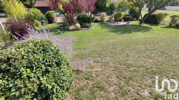 Maison à vendre 5 pièces 120 m² Saint-Lyé