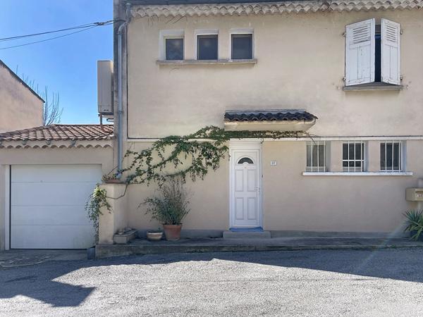 Maison Manosque, 4 pièces 87 m², terrasse, garage et jardin attenant