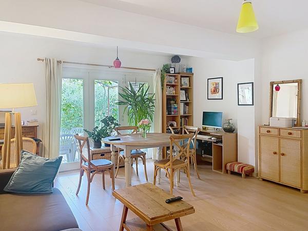 Maison Manosque, 4 pièces 87 m², terrasse, garage et jardin attenant