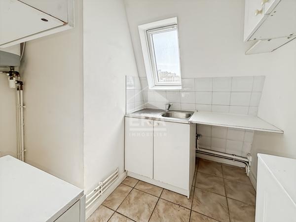 Deux pièces à vendre proche place Victor Hugo