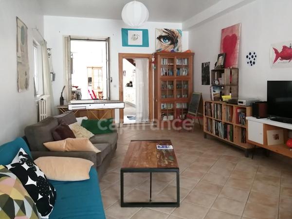 Artannes-sur-Indre (37), à vendre MAISON DE BOURG 7 pièces de 160 m²