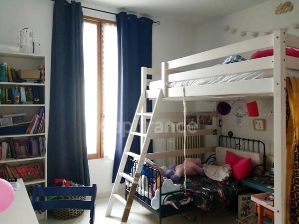 Artannes-sur-Indre (37), à vendre MAISON DE BOURG 7 pièces de 160 m²