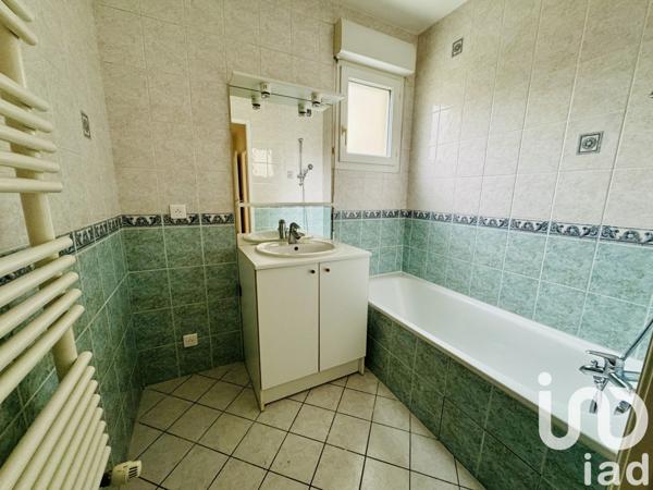 Appartement 3 pièces de 73 m² à Collonges-sous-Salève (74160)