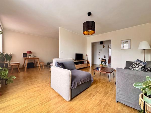 Appartement de type '4 avec balcon secteur Clémenceau