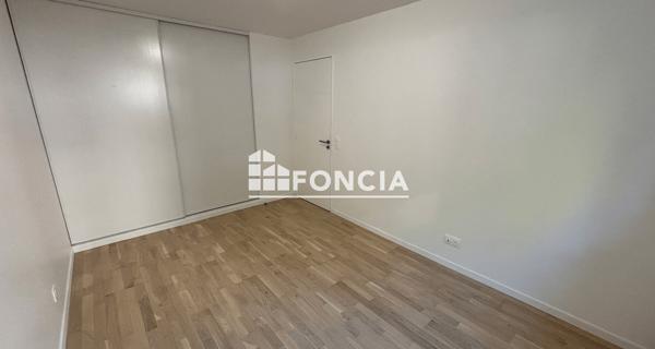 Location Appartement 2 pièces 42.37 m² - L'haÿ-les-roses 94240