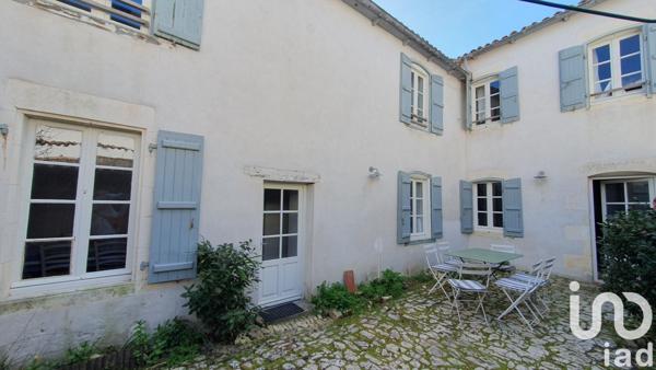 House for sale 5 rooms 139 m² Sainte-Marie-de-Ré