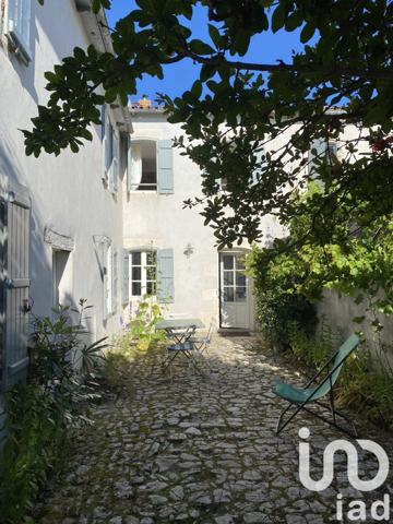 House for sale 5 rooms 139 m² Sainte-Marie-de-Ré