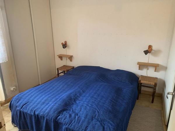 LE PRADET La Garonne - Appartement de type 2 - Parking - Emplacement privilégié à proximité de la plage.