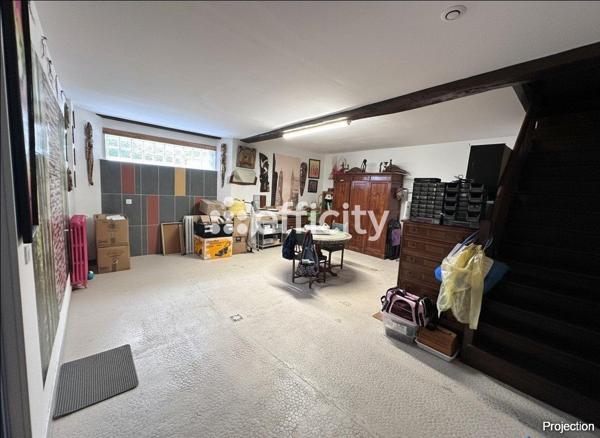 Maison 5 pièces - 175 m² Exclusivité efficity