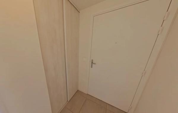 APPARTEMENT T3 A LOUER - SATHONAY CAMP 59.53 m 2 891 € charges comprises par mois