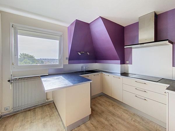 Concarneau .Appartement  lumineux de 71m2 idéalement situé .