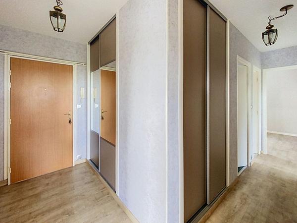 Concarneau .Appartement  lumineux de 71m2 idéalement situé .