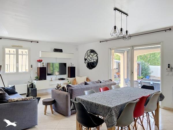 Maison 389 610 € Gigean 6 p 121 m² DPE B