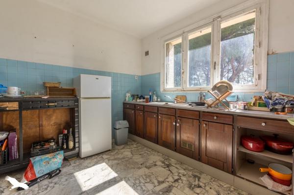 Maison 490 000 € Juvignac 6 p 215 m² DPE C