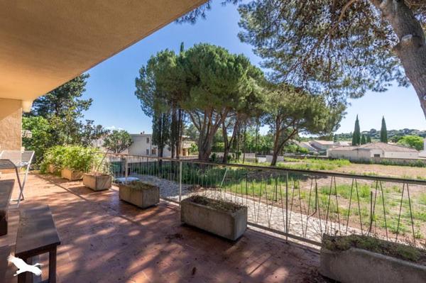 Maison 490 000 € Juvignac 6 p 215 m² DPE C