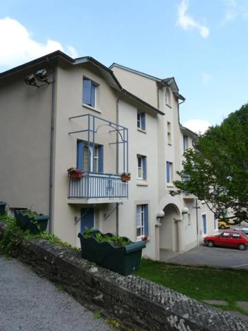 Appartement à louer à Coupiac (12550)