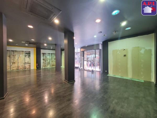 Location Local commercial Foix