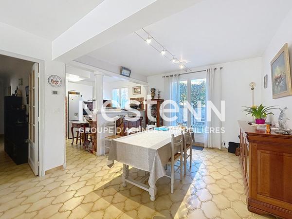 Maison Roquebrune Sur Argens 7 pièce(s) 171m2