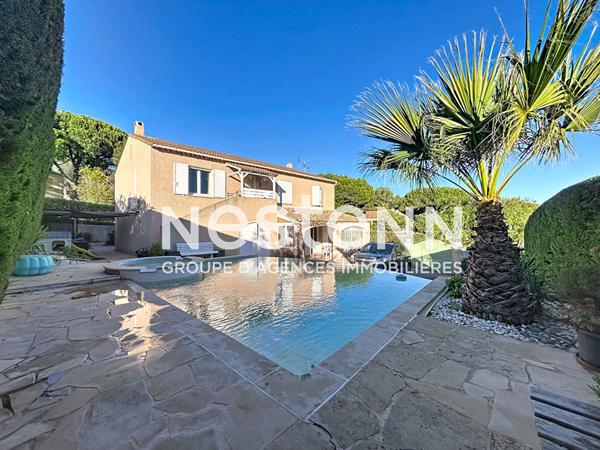 Maison Roquebrune Sur Argens 7 pièce(s) 171m2
