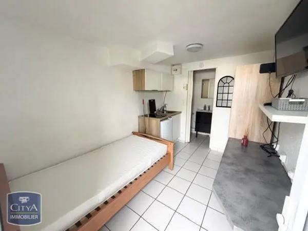 Appartement à louer 1 pièce 10.28m²