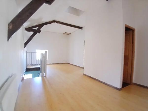 Maison 4 chambres proche commodités Roumazières-Loubert