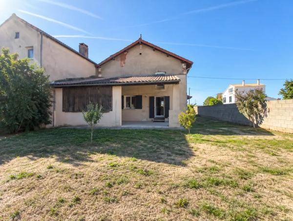 Maison 4 chambres proche commodités Roumazières-Loubert