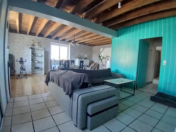 Maison 4 chambres proche commodités Roumazières-Loubert