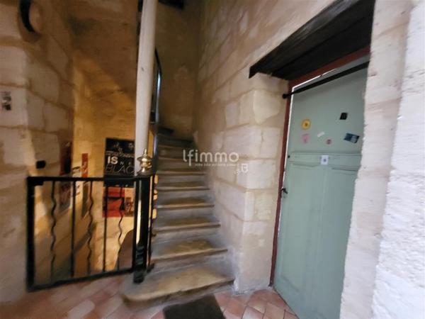 Maison en pierre de 146 m² à 50 m de la Place Camille Jullian