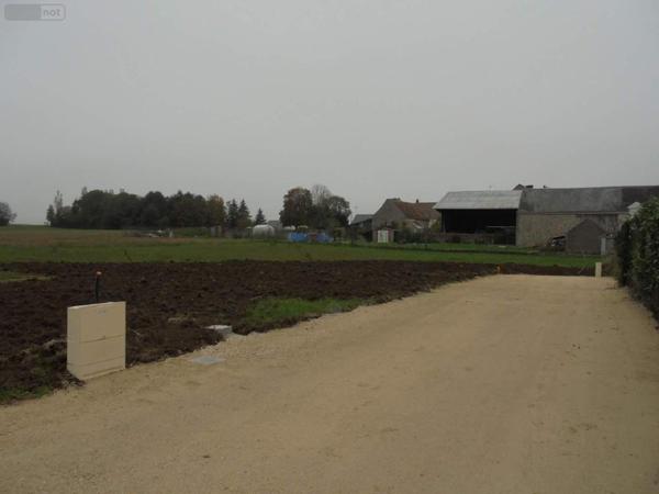 Terrain à Batir à vendre à Cravant dans le Loiret (45190), ref : 091/1476