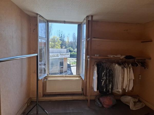 Immeuble à vendre 30 000 € Buzançais 122 m² DPE F