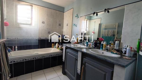 Maison nature avec vue, piscine et calme